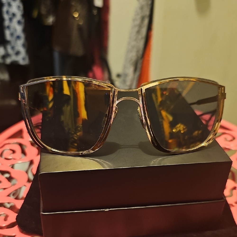 Stylish Brown Sunglasses
